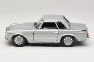 Mercedes 280 SL W113 Berlina Silber Techno Giodi 1:18 F14051030 Metall – Bild 4 von 8