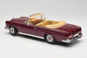 Mercedes 280SE W108 Bordeaux Rot Maisto 1:18 31811 Metall – Bild 7 von 8
