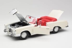 Mercedes 280SE W108 Ivory Weiss Maisto 1:18 50223 Metall – Bild 2 von 8