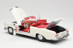 Mercedes 280SE W108 Ivory Weiss Maisto 1:18 50223 Metall – Bild 5 von 8