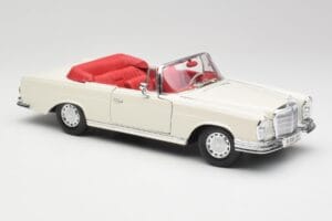Mercedes 280SE W108 Ivory Weiss Maisto 1:18 50223 Metall – Bild 6 von 8