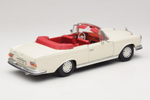 Mercedes 280 SE W108 Weiss Maisto 1:18 52111 Metall – Bild 3 von 8
