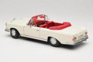 Mercedes 280 SE W108 Weiss Maisto 1:18 52111 Metall – Bild 7 von 8