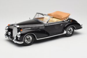 Mercedes 300 SC W188 Cabriolet Schwarz KK-Scale 1:18 KKDC180941 Metall