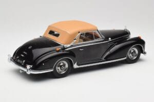 Mercedes 300 SC W188 Cabriolet Softtop Schwarz KK-Scale 1:18 KKDC180943 Metall – Bild 2 von 6