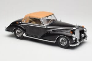 Mercedes 300 SC W188 Cabriolet Softtop Schwarz KK-Scale 1:18 KKDC180943 Metall – Bild 4 von 6
