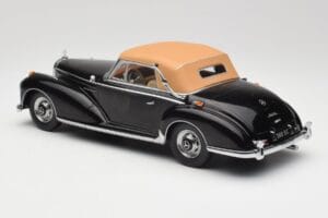 Mercedes 300 SC W188 Cabriolet Softtop Schwarz KK-Scale 1:18 KKDC180943 Metall – Bild 5 von 6