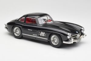 Mercedes 300 SL W198 Schwarz Bburago 1:18 35791 Metall – Bild 6 von 8