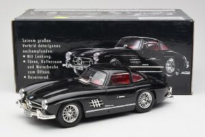 Mercedes 300 SL W198 Schwarz Bburago 1:18 35791 Metall – Bild 8 von 8
