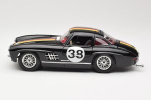 Mercedes 300 SL #38 1954 Bburago 1:18 3015-M1 Metall – Bild 4 von 8