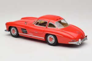 Mercedes 300 SL Gullwing Rot Minichamps 1:18 180039001 Metall – Bild 7 von 8