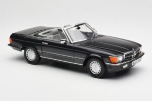 Mercedes 300 SL R107 Schwarz Pearl Händler Edition Norev 1:18 B66040678 Metall – Bild 8 von 10