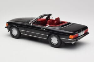 Mercedes 300 SL R107 Schwarz Norev 1:18 183511 Metall – Bild 7 von 8