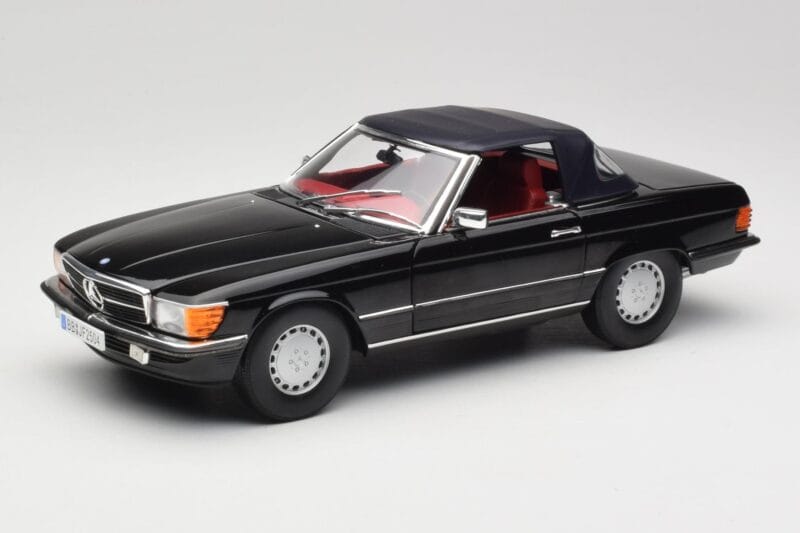 Mercedes 300 SL R107 Schwarz Norev 1:18 183511 Metall