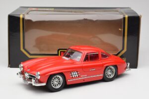 Mercedes 300 SL Rot Bburago 1:18 3015 Metall – Bild 8 von 8