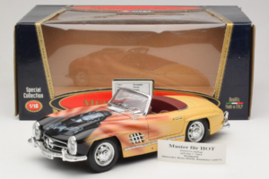 Mercedes 300 SL Roadster Rosemarie Muster Limitierte Auflage 18/27 Bburago 1:18 3023-M1 Metall – Bild 8 von 8