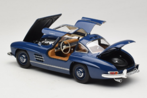 Mercedes 300 SL W198 Blau Norev 1:18 183852 Metall – Bild 5 von 8