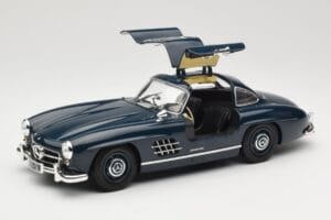 Mercedes 300 SL W198 Gullwing Dunkelblau Minichamps 1:18 110037216 Metall – Bild 2 von 8
