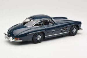Mercedes 300 SL W198 Gullwing Dunkelblau Minichamps 1:18 110037216 Metall – Bild 3 von 8