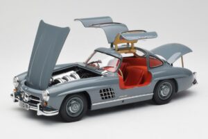 Mercedes 300 SL W198 Graphite Grau Minichamps 1:18 180039005 Metall – Bild 2 von 8