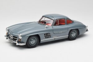 Mercedes 300 SL W198 Graphite Grau Minichamps 1:18 180039005 Metall