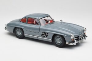 Mercedes 300 SL W198 Graphite Grau Minichamps 1:18 180039005 Metall – Bild 6 von 8