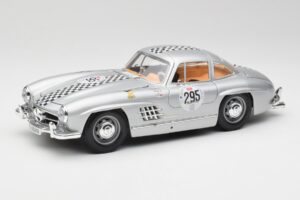 Mercedes 300 SL W198 #295 1954 Bburago 1:18 32813 Metall