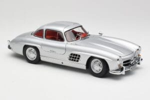 Mercedes 300 SL W198 Gullwing Silber Metallic Minichamps 1:18 B66040379 Metall – Bild 6 von 8