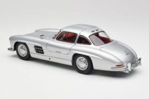 Mercedes 300 SL W198 Gullwing Silber Metallic Minichamps 1:18 B66040379 Metall – Bild 7 von 8