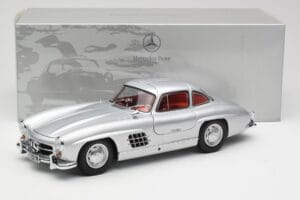 Mercedes 300 SL W198 Gullwing Silber Metallic Minichamps 1:18 B66040379 Metall – Bild 8 von 8