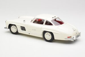 Mercedes 300 SL W198 Weiss Minichamps 1:18 180039006 Metall – Bild 7 von 8