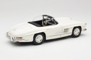 Mercedes 300 SL W198 Roadster Weiss Mit Softtop Minichamps 1:18 180039034 Metall – Bild 4 von 9