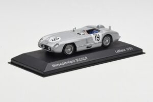 Mercedes 300 SLR #19 J.M. Fangio / S. Moss 24 Hours of Le Mans 1955 Minichamps 1:43 B66040253 Metall – Bild 2 von 4