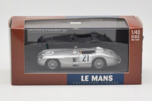 Mercedes 300 SLR #21 K. Kling / A. Simon 24 Hours of Le Mans 1955 Minichamps 1:43 432553021 Metall – Bild 4 von 4