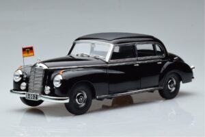 Mercedes 300 W186 Konrad Adenauer Norev 1:18 183707 Metall