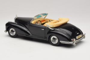 Mercedes 300S Schwarz Maisto 1:18 52116-P1 Metall – Bild 7 von 8