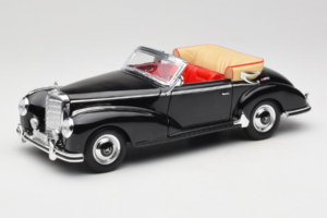 Mercedes 300S W188 Roadster Schwarz Welly 1:18 801-3271398 Metall