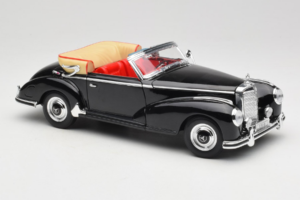 Mercedes 300S W188 Roadster Schwarz Welly 1:18 801-3271398 Metall – Bild 6 von 8