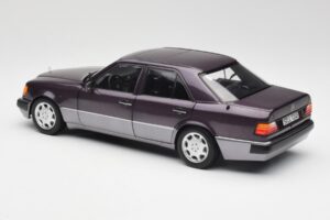 Mercedes 500 E W124 Bornit Metallic Norev 1:18 183948 Metall – Bild 7 von 8