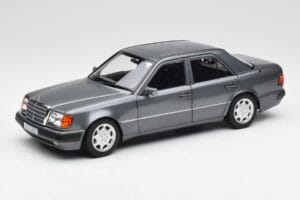 Mercedes 500 E W124 Pearl Grau Norev 1:18 183946 Metall