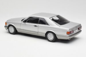 Mercedes 500 SEC C126 Silber AUTOart 1:18 76212 Metall – Bild 7 von 8