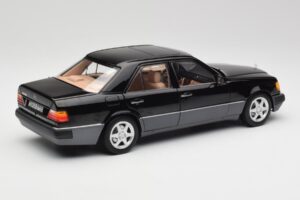 Mercedes 500E W124 Schwarz Limitierte Auflage Norev 1:18 183949 Metall – Bild 3 von 12