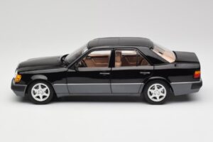 Mercedes 500E W124 Schwarz Limitierte Auflage Norev 1:18 183949 Metall – Bild 4 von 12