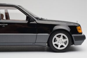Mercedes 500E W124 Schwarz Limitierte Auflage Norev 1:18 183949 Metall – Bild 8 von 12