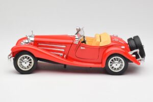 Mercedes 500K Roadster Rot Bburago 1:18 3020 Metall – Bild 4 von 8