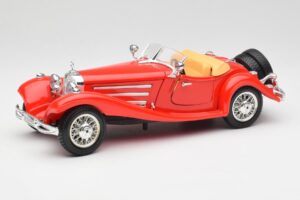 Mercedes 500K Roadster Rot Bburago 1:18 3020 Metall