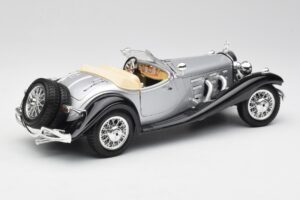 Mercedes 500K Roadster Silber Bburago 1:18 3020-M1 Metall – Bild 3 von 8
