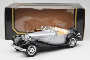 Mercedes 500K Roadster Silber Bburago 1:18 3020-M1 Metall – Bild 8 von 8