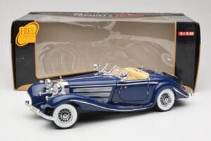 Mercedes 500K Special Roadster Blau Maisto 1:18 56059 Metall – Bild 8 von 8