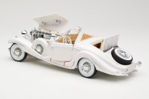 Mercedes 500K Special Roadster Weiss Premiere Edition Maisto 1:18 536055 Metall – Bild 5 von 8